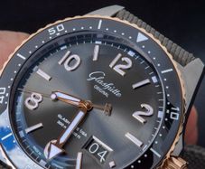 Glashutte Original SeaQ Panoramadatum