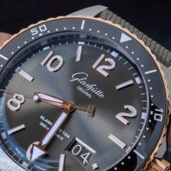 Glashutte Original SeaQ Panoramadatum