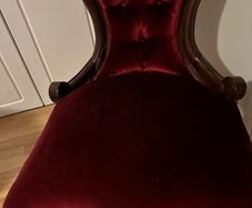mahagony chair