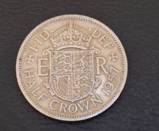 1957 Half Crown UK Coin Queen Elizabeth Shield