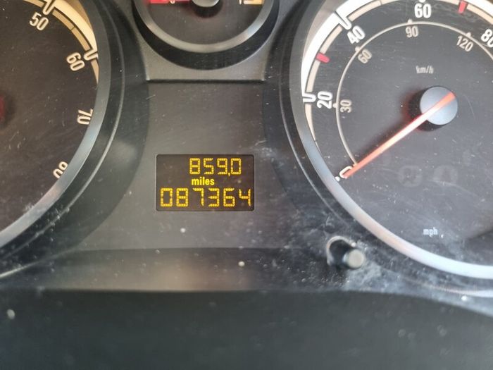 2013 1.0 litre Vauxhall Corsa