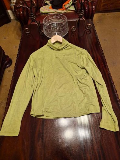 B.Young Turtleneck