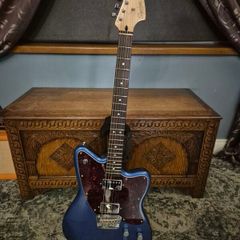 Squier Paranormal Series Toronado Fender