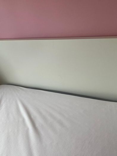 White Ottoman double bed with detachable headboard