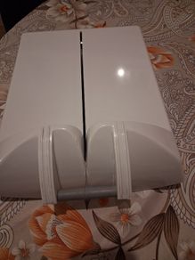 Handee cheese cutter