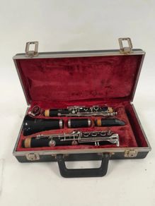 Vintage Boosey and Hawkes London Regent Clarinet with Hard Carrying Case