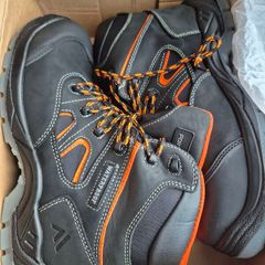 Portwest work boots