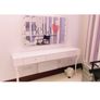 Make up station Pellegrino. Image 2
