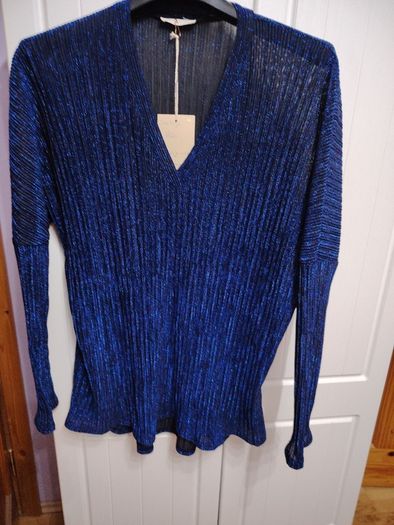 Holly Jolly blouse