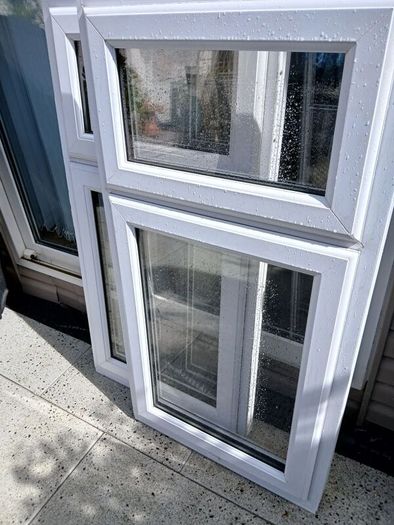 2 pvc windoww