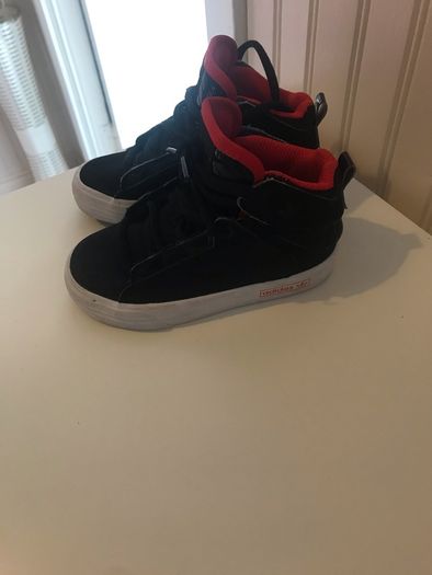 boys adidas high tops