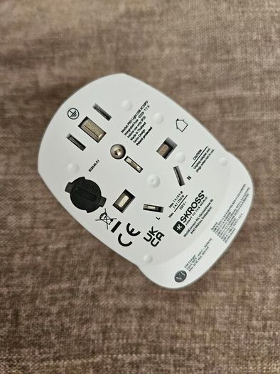 Travel adaptor