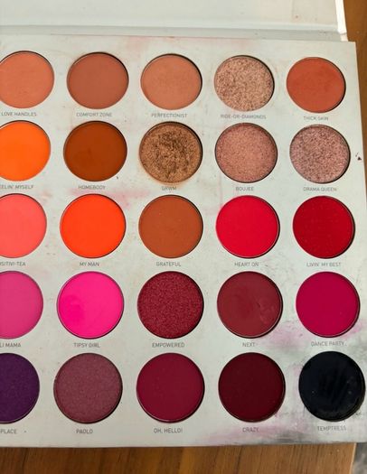 Jaclyn Hill Palette