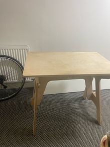 Collapsible desk