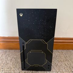 Xbox Series X - Halo Infinite Edition (Just console and cables)