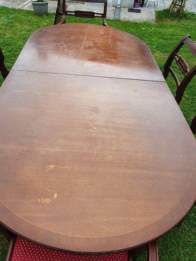 Dining Table and chairs