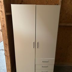 Free standing wardrobe - needs to go THIS WEEK