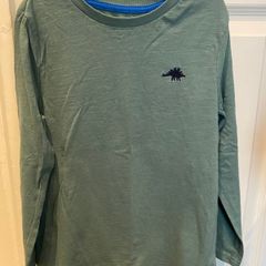 F&F dino top