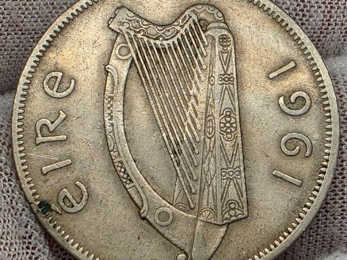 Ireland 1961 Mule Half Crown Coin Mint Error