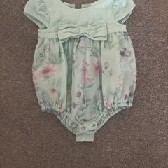 Brand new - Next baby girl floral outfit with bow