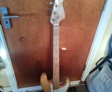 mij pbass circa 1970s (ono)