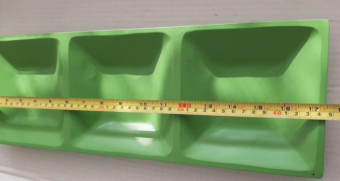 New Green 3 dish metal tray