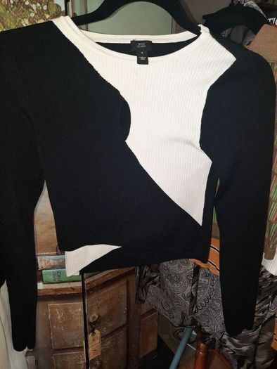 River Island Crop Long Sleeved Top UK 8 - January Clearance