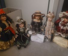 Porcelain doll set