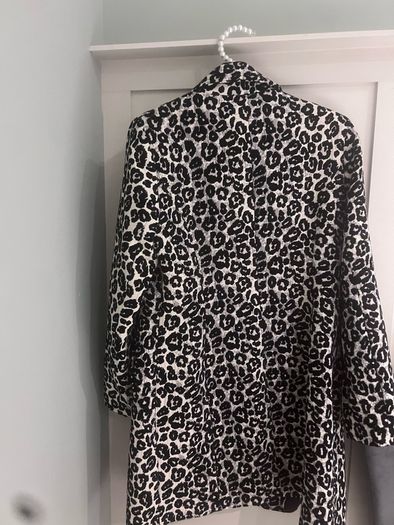 Stunning Leopard Print Gallery Coat / Never worn