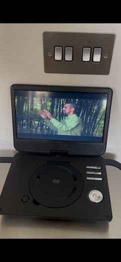 dvd player