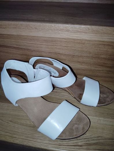 Skechers womens sandals.UK6