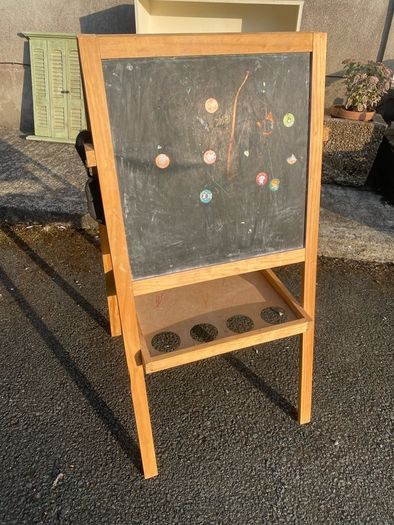 kids blackboard / whiteboard