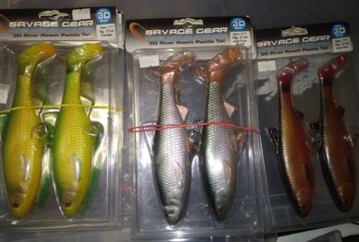 Savage Gear 3D River Roach paddle tail 18cm