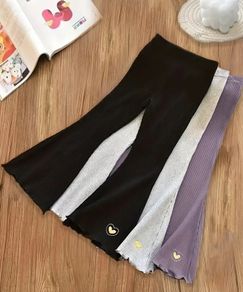 Girls' Casual, Thickened and Comfortable Ribbed Leggings with Embroidered Hearts and Salad Trim, 3 Pieces/Set, for Spring, Autumn and Winter