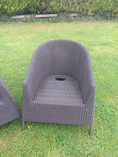 garden chairs