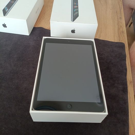 Apple iPad mini 2 32GB, Wi-Fi