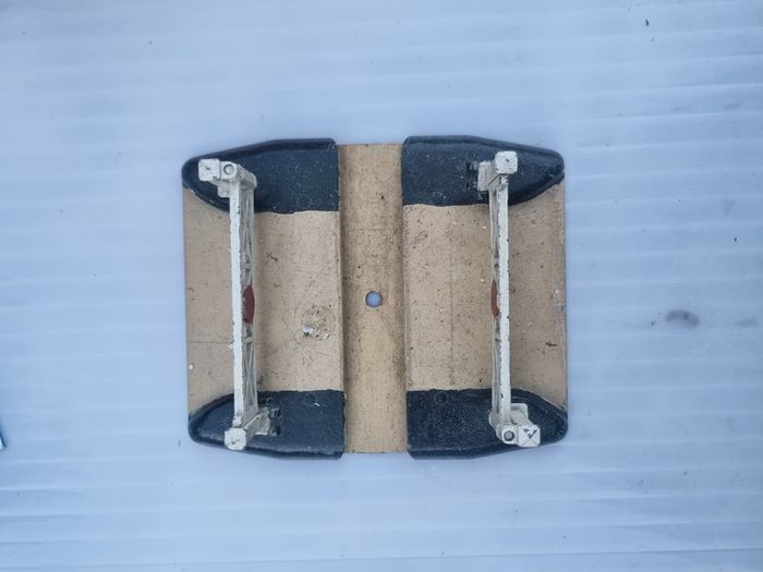 Hornby level crossing