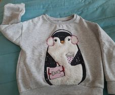 Girls penguin jumper 6-7 yr