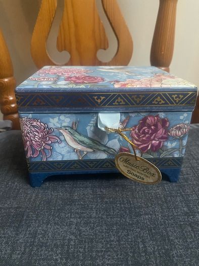 Decorative Floral Music Box
