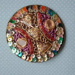 Brooch,Fashion jewellery,Jewellery,