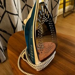 Steam Iron
