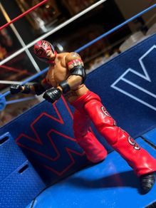 WWE Elite Royal Rumble Rey Mysterio