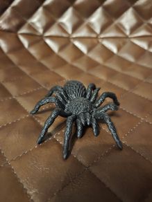 3D Printed Articulated Spider Tarantula Halloween Toy