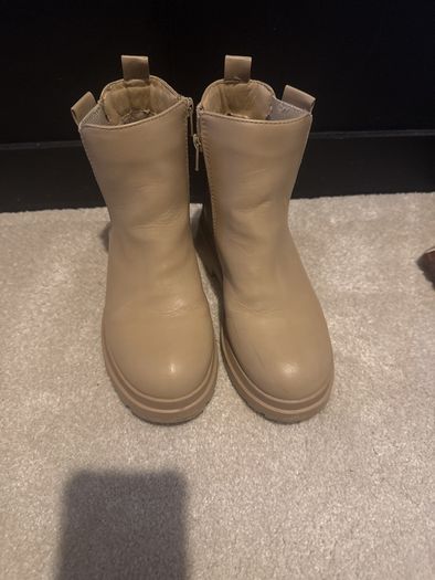 girls boots