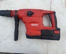 Hilti TE 60-A36 Cordless Rotary Hammer Drill & battery