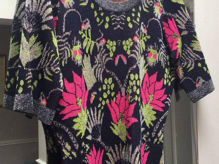 Joanne Hynes Designer Lurex Top Size 10