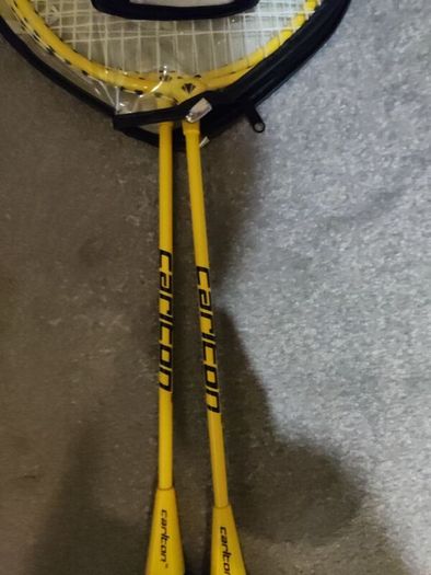 New Badminton set 2 rackets + New kids Kite