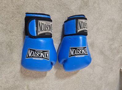Boxing Gloves (competition)