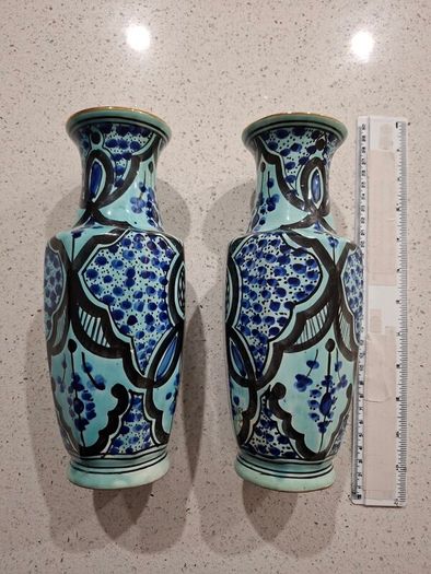 Azouz Kharraz Tunisian hand-painted ceramic vases Set Handcrafted hand-painted ceramic vases