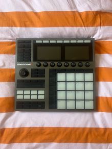 Maschine + Plus